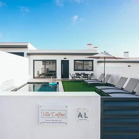 Delfina Villa *